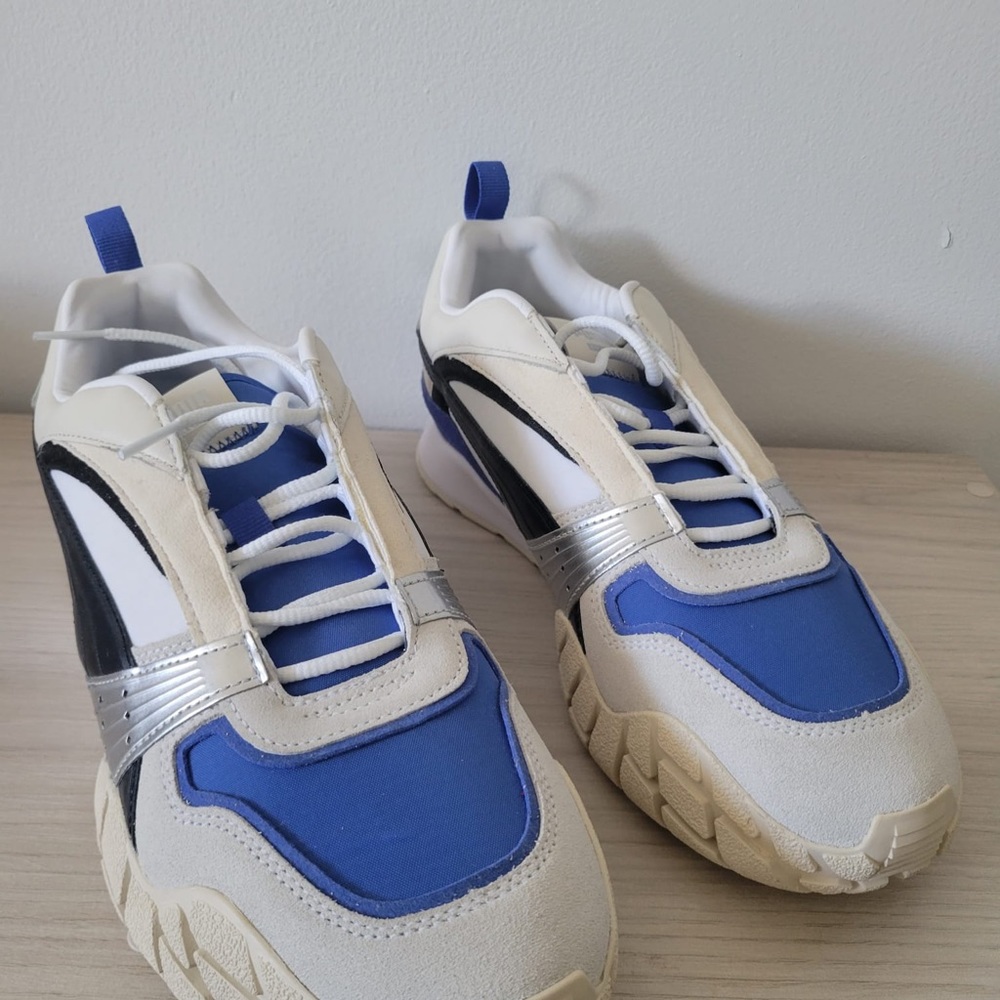 Puma Women’s Size 9.5